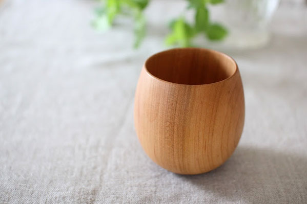 SAKURA Wood Tea Cup - Handcrafted by artisan with Japanese cherry wood –  UGUiSU STORE