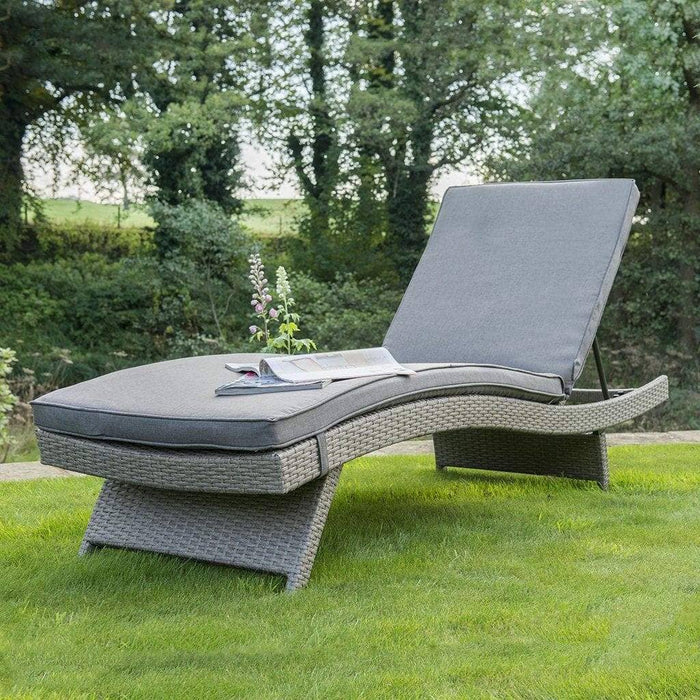 palma rattan sun lounger