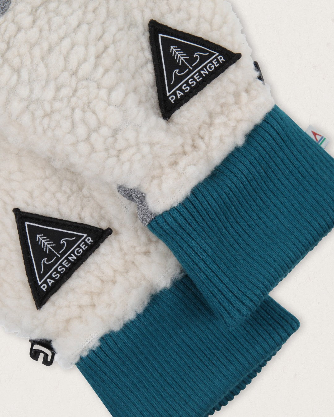 Snowfall Recycled Sherpa Gloves - Warm Ivory