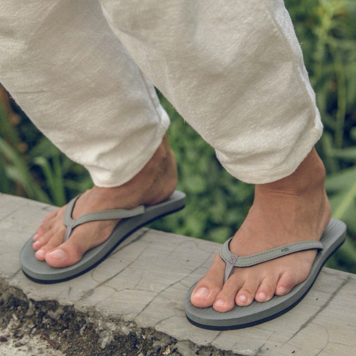 indosole flip flops