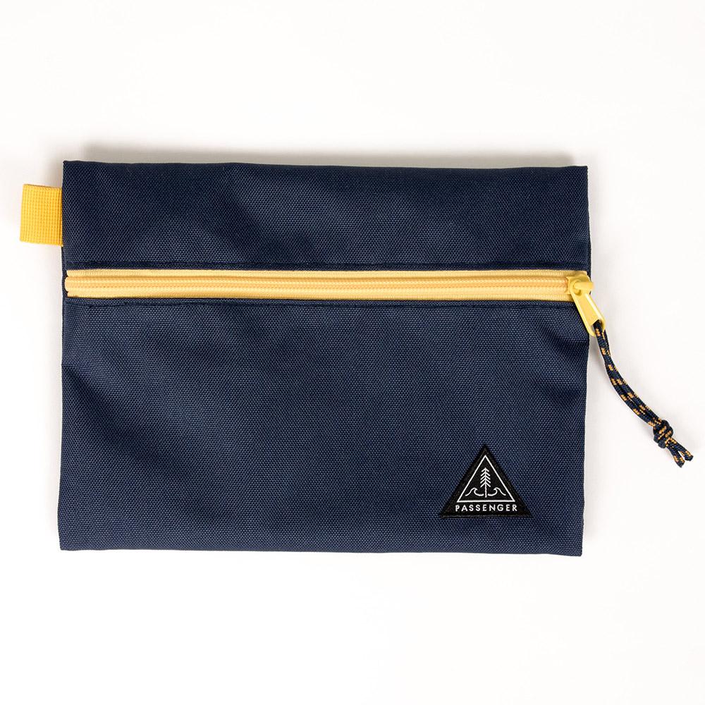 Image of Fieldnote Travel Case - Navy