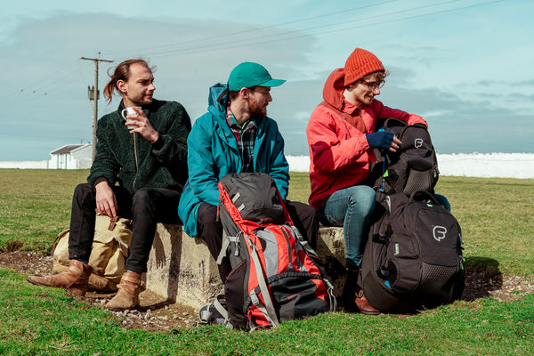 Filkin's Music folkduo tourt langs de kust van Wales met Fusion Gig Bag