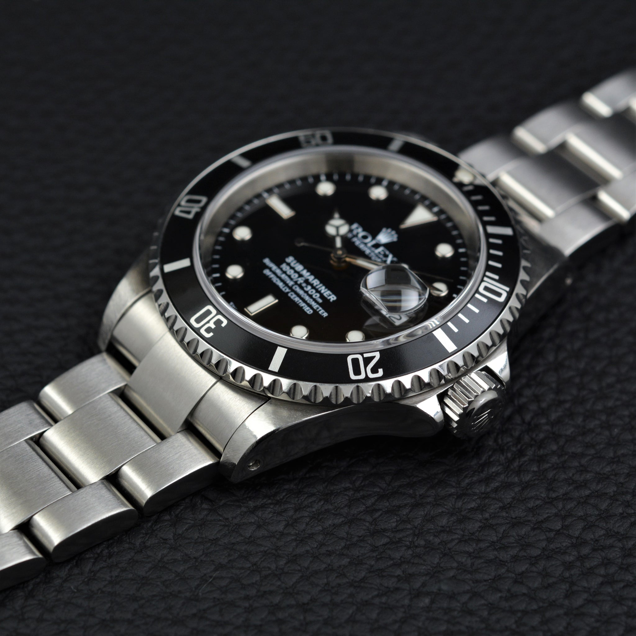 2001 rolex submariner 16610