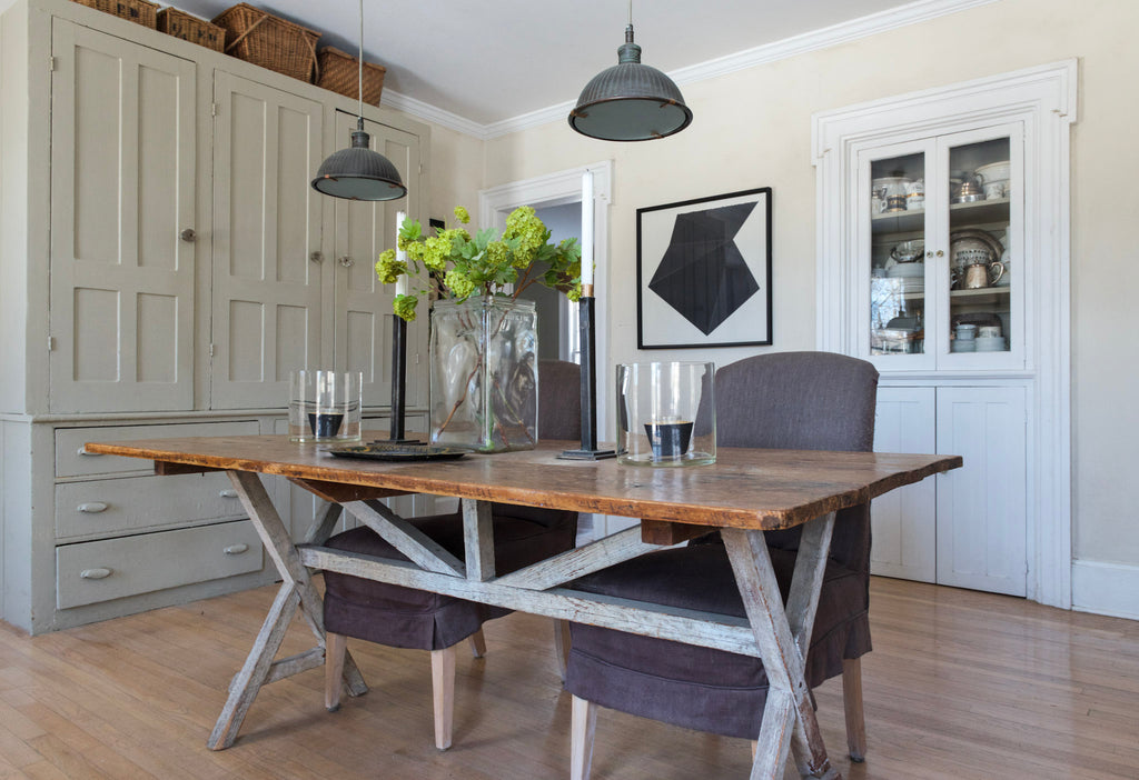 kitchen with table Walls Slipper Satin (Farrow & Ball) 