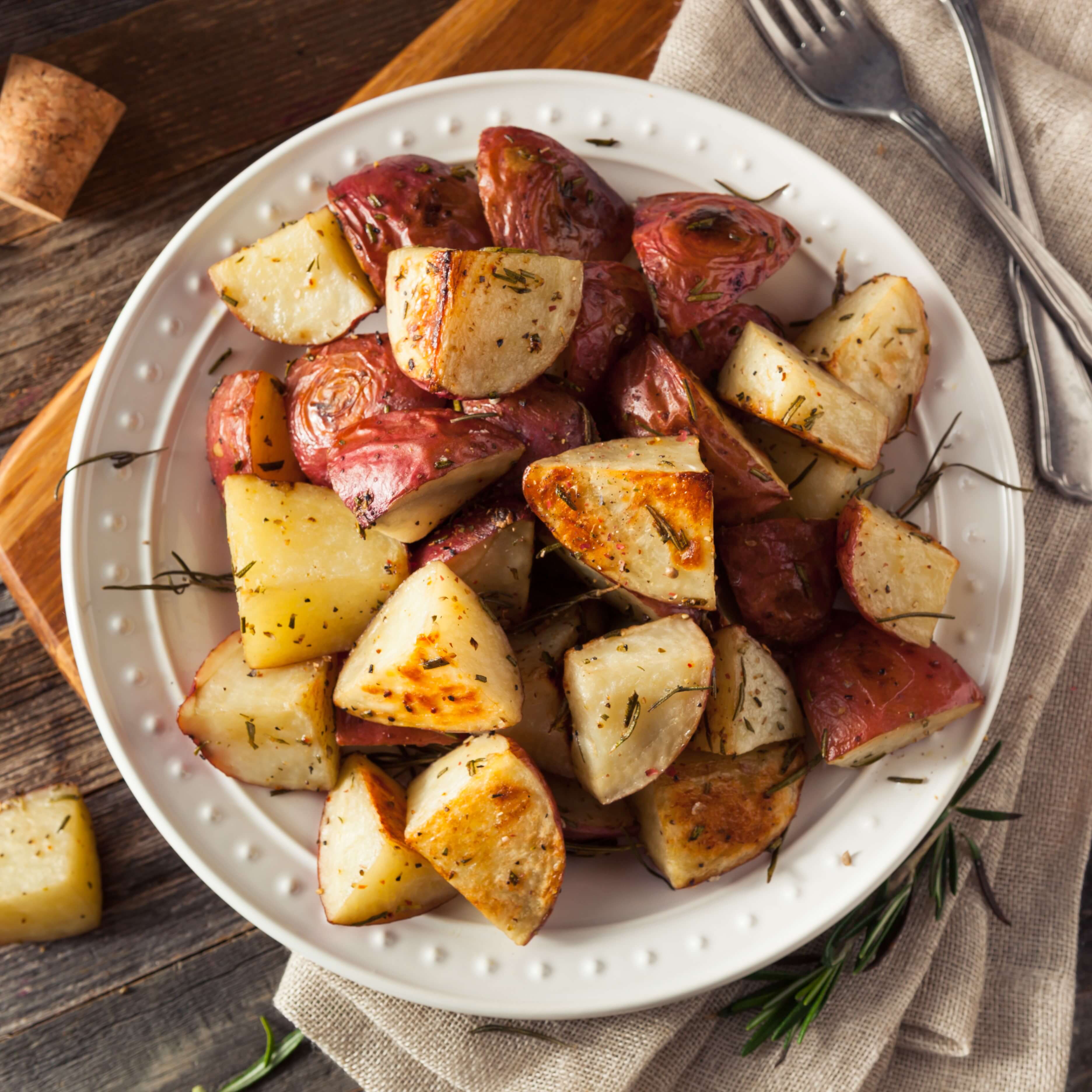 Garlic Balsamic Roasted Red Potatoes 