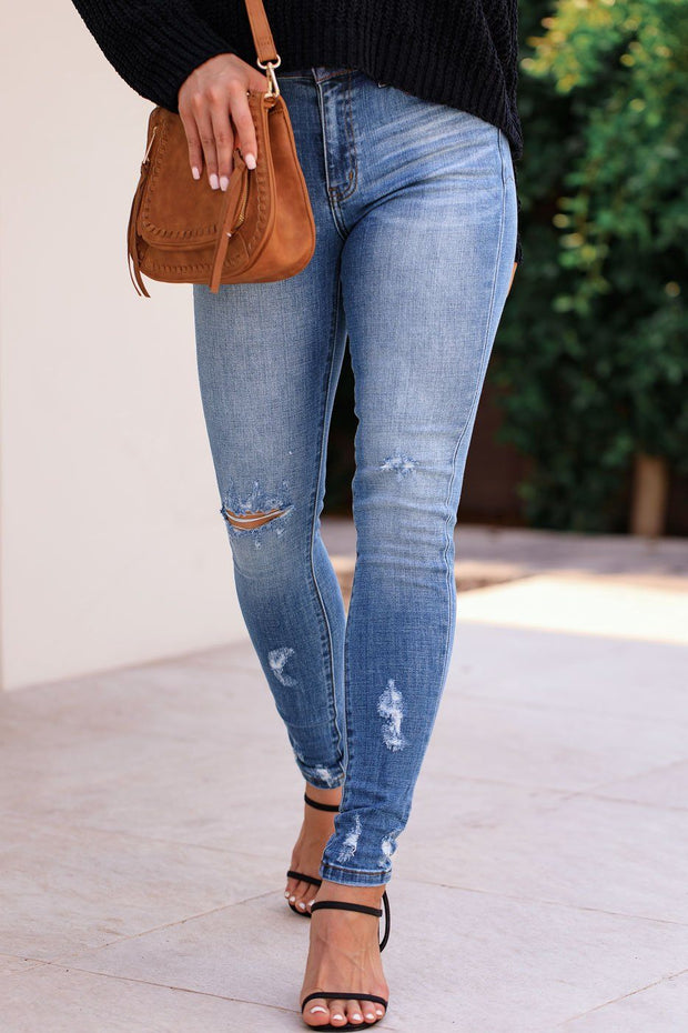 light wash skinny jeans