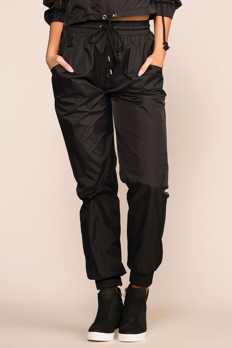 black track pants womens