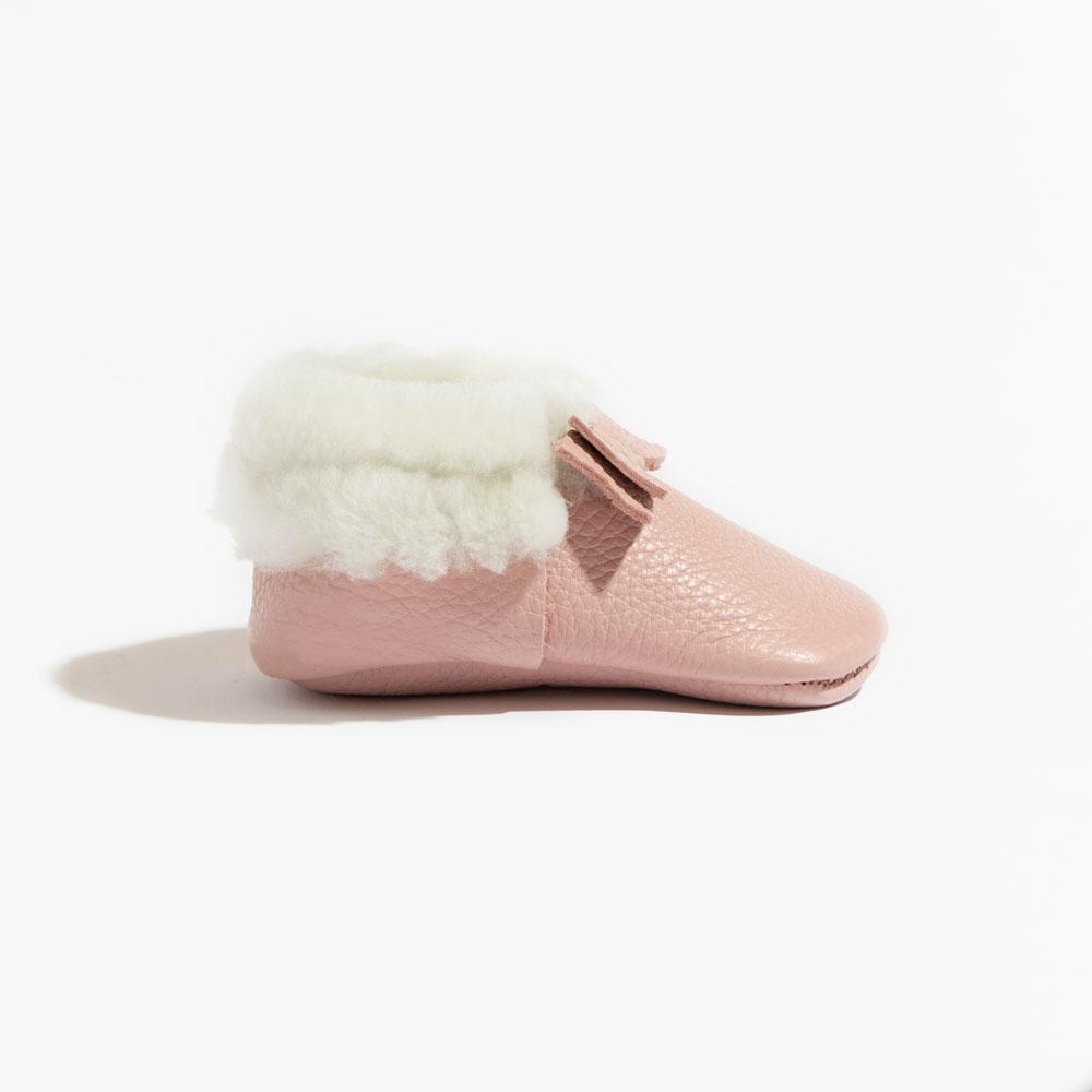 Blush Shearling Bow Mocc Mini Sole II