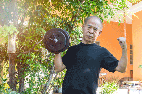 MCT Oil boosts muscle strength and function in the elderly