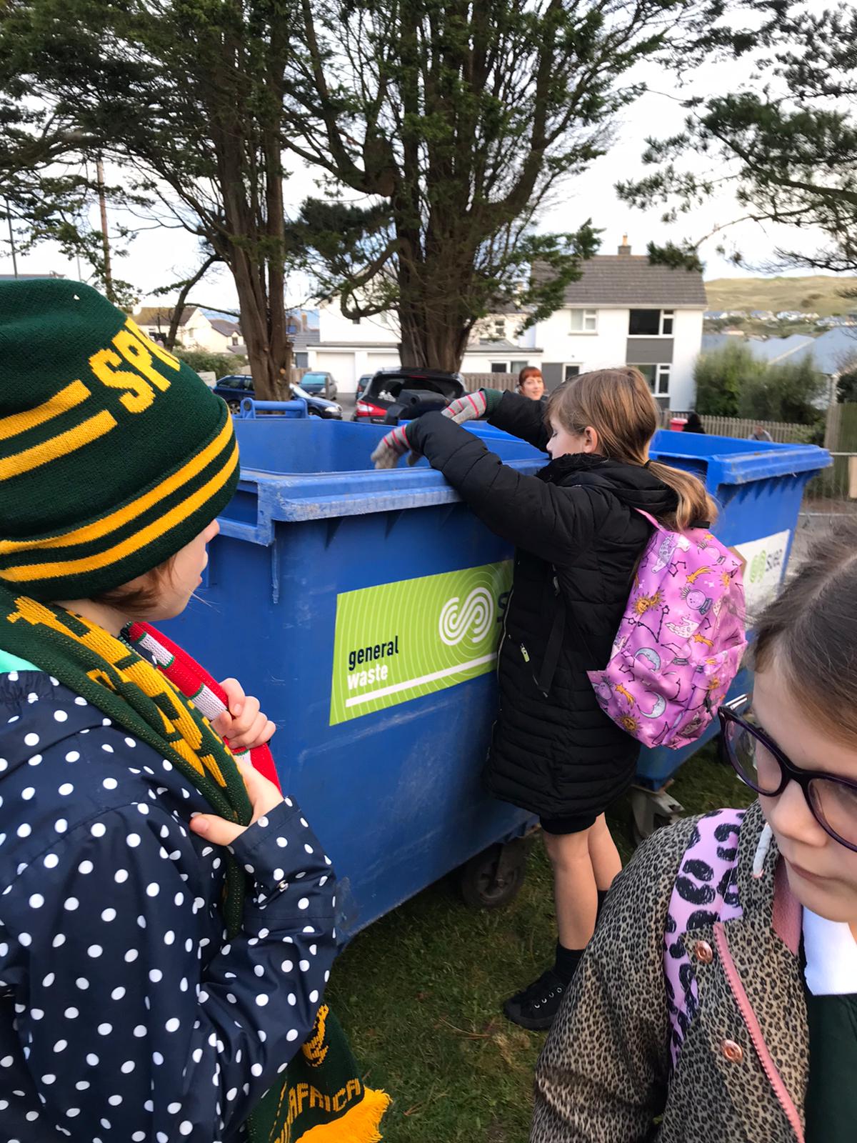 Perranporth school litter pick