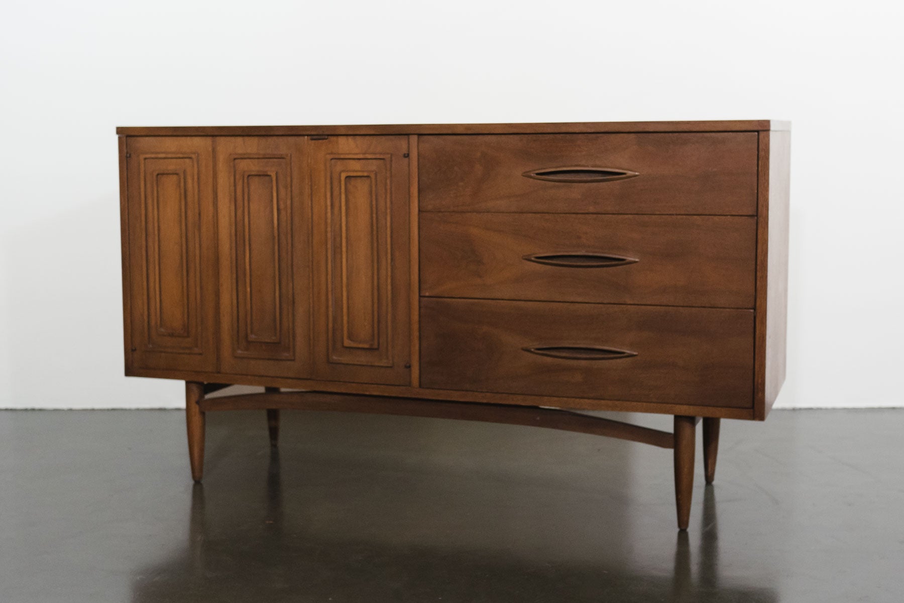 Broyhill Sculptra Credenza Homestead Seattle