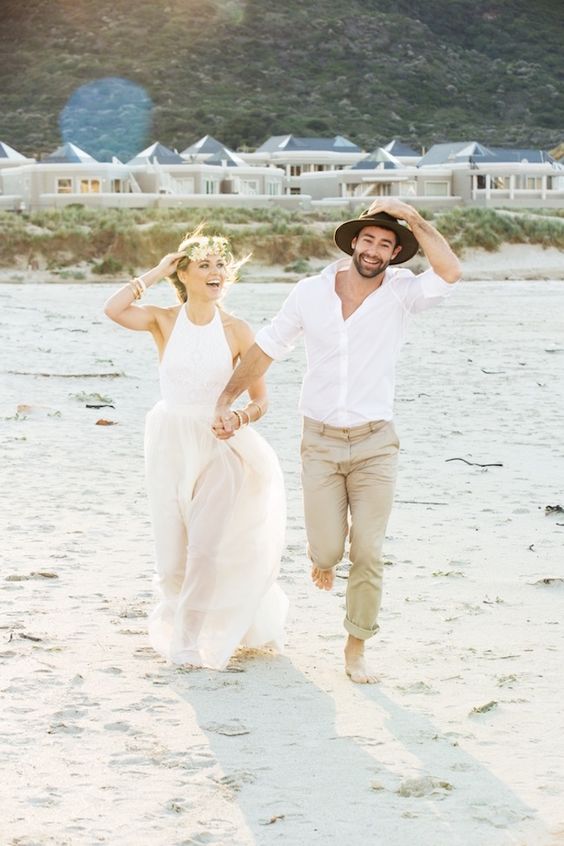 casual beach wedding attire for bride and groom