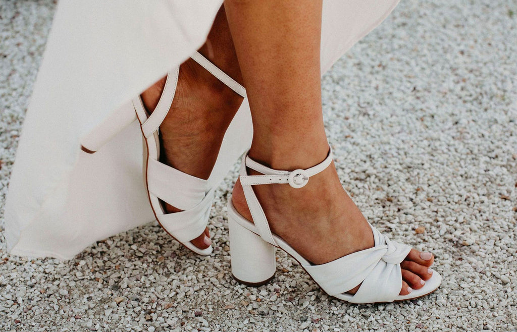 Simple classic wedding shoes