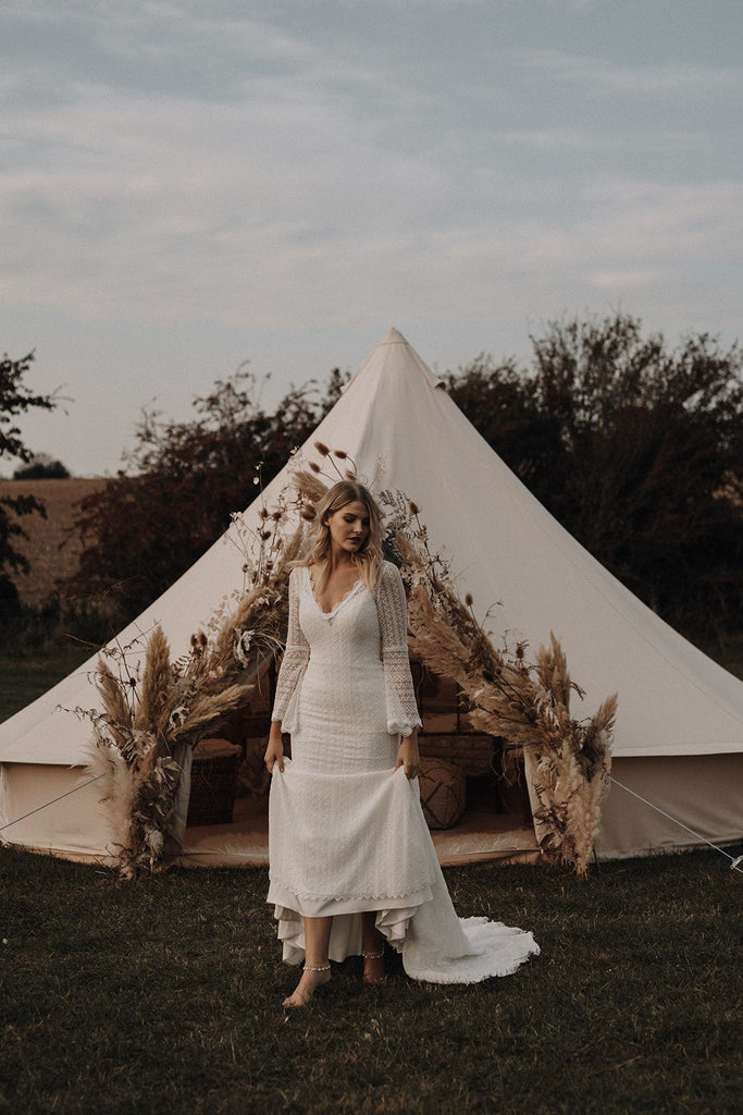 tipi wedding