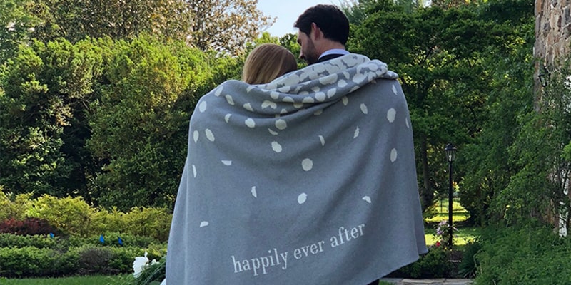 outdoor wedding throw blankets