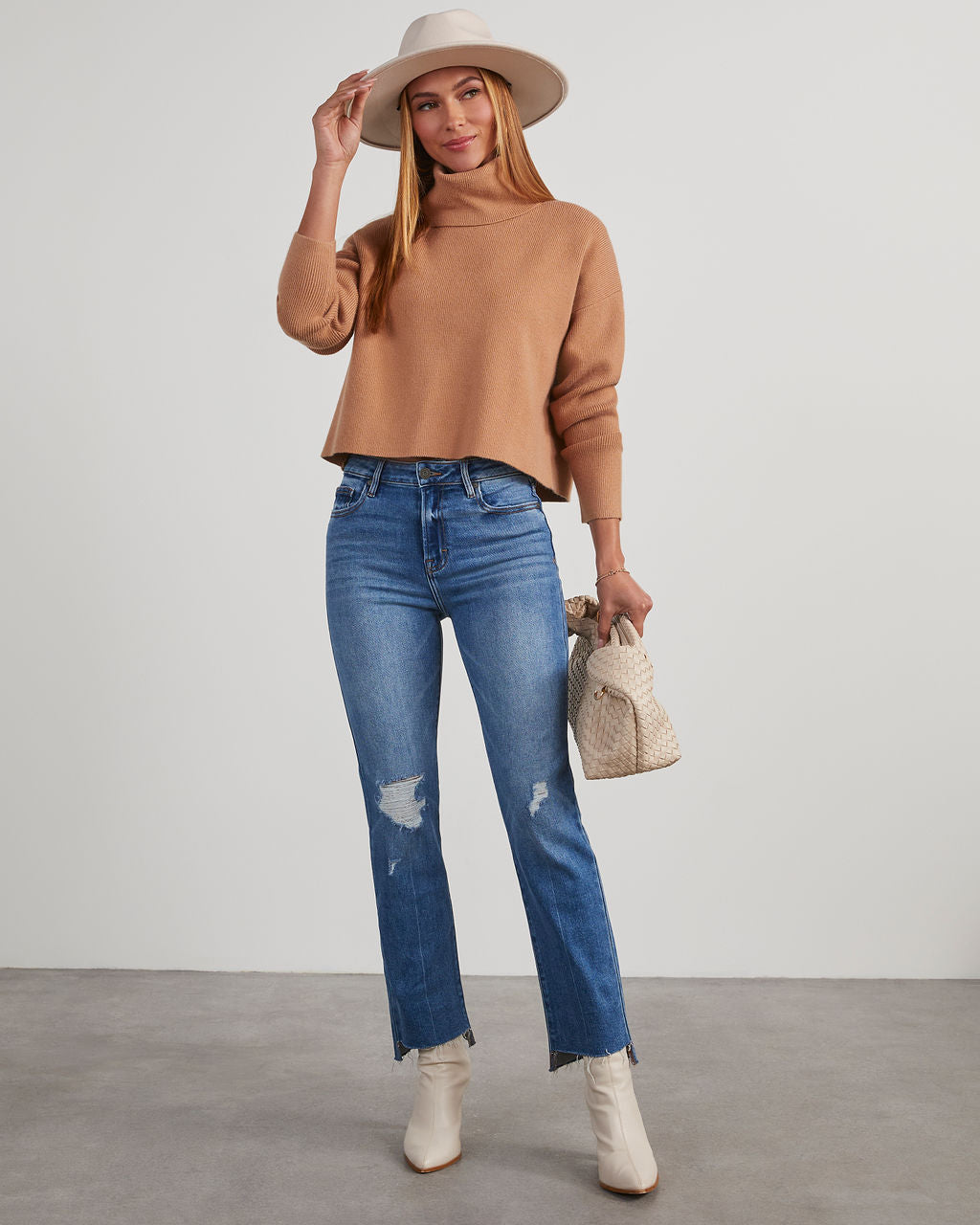 

Sevyn Mid Rise Distressed Straight Leg Jeans