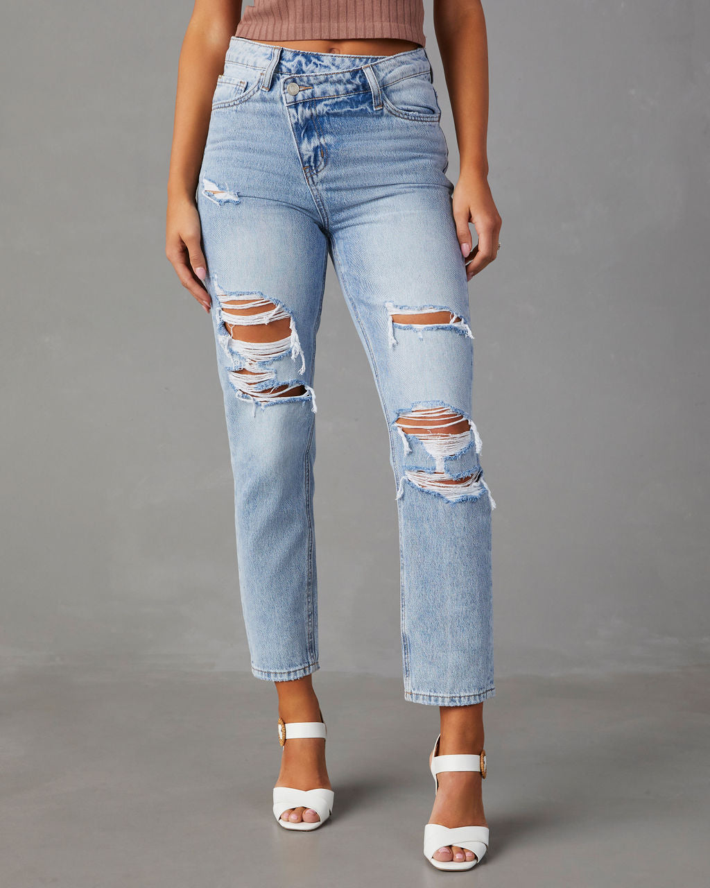 

Tyrique High Rise Distressed Straight Leg Jeans