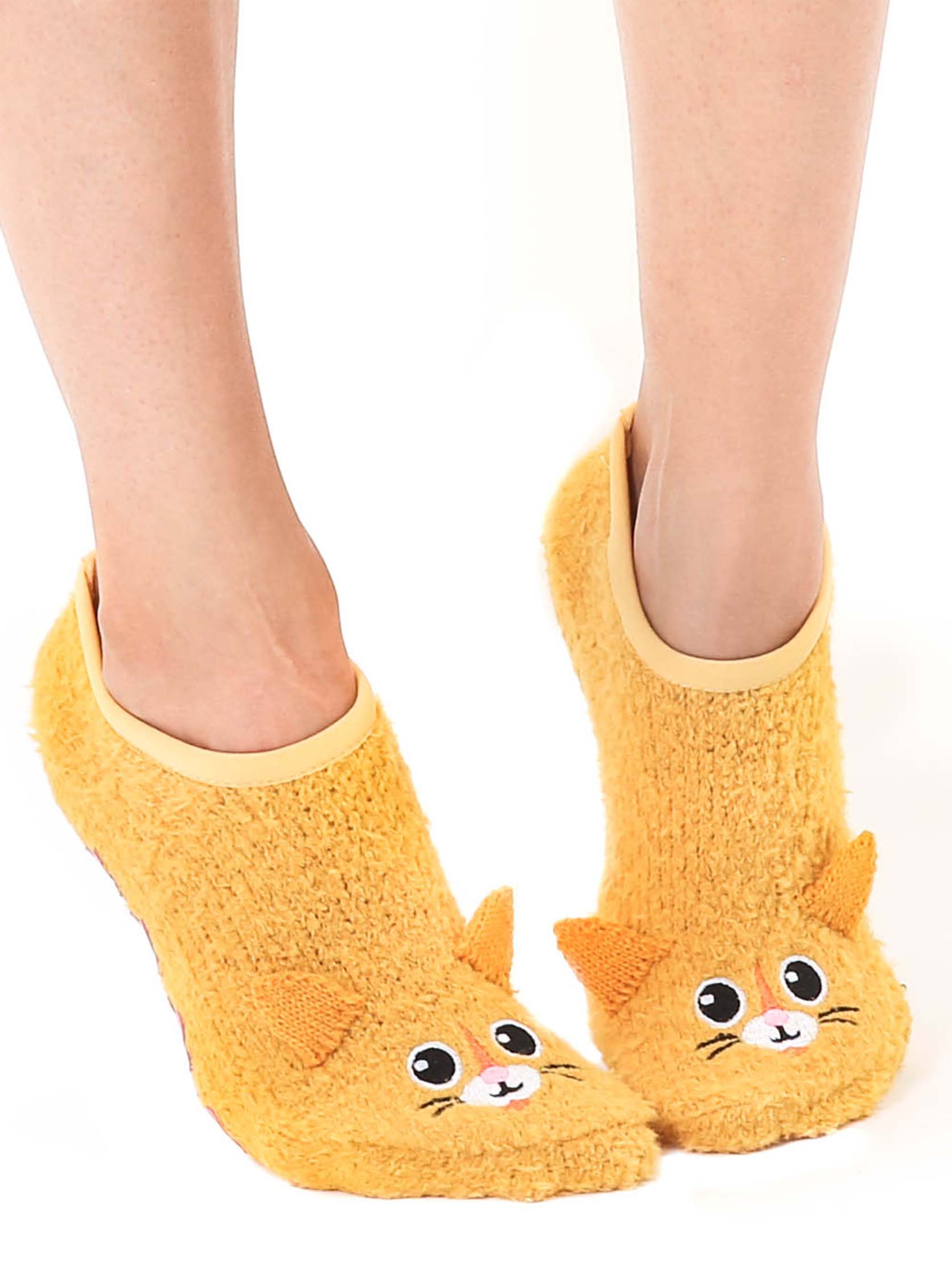 Wholesale Ladies' fuzzy 3D fox animal non-slip socks, Women's