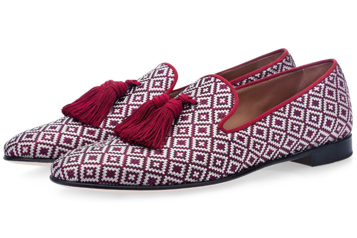 maroon slippers