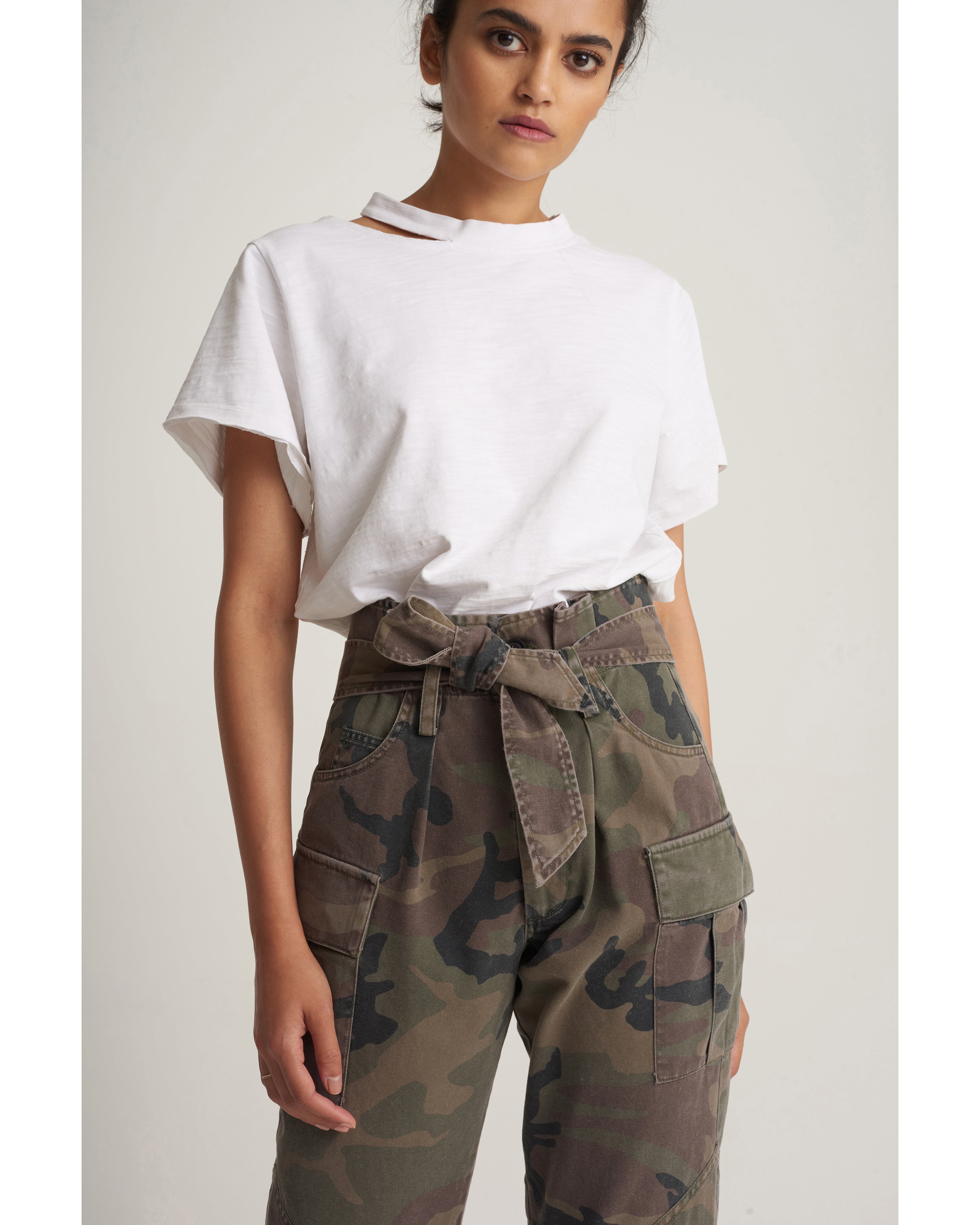 Bryn Paper Bag Vintage Washed Camo Pant in Woodland Camo
