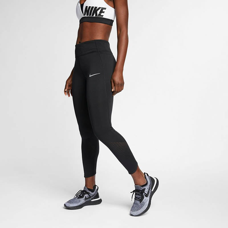 the nike epic lux tight fit