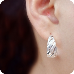 sterling-silver-wide-sandblast-diagonal-sleeper-drop-hoop-dome-earrings