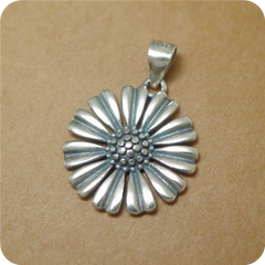 sterling-silver-17mm-solid-oxidized-retro-daisy-sun-flower-pendant-necklace