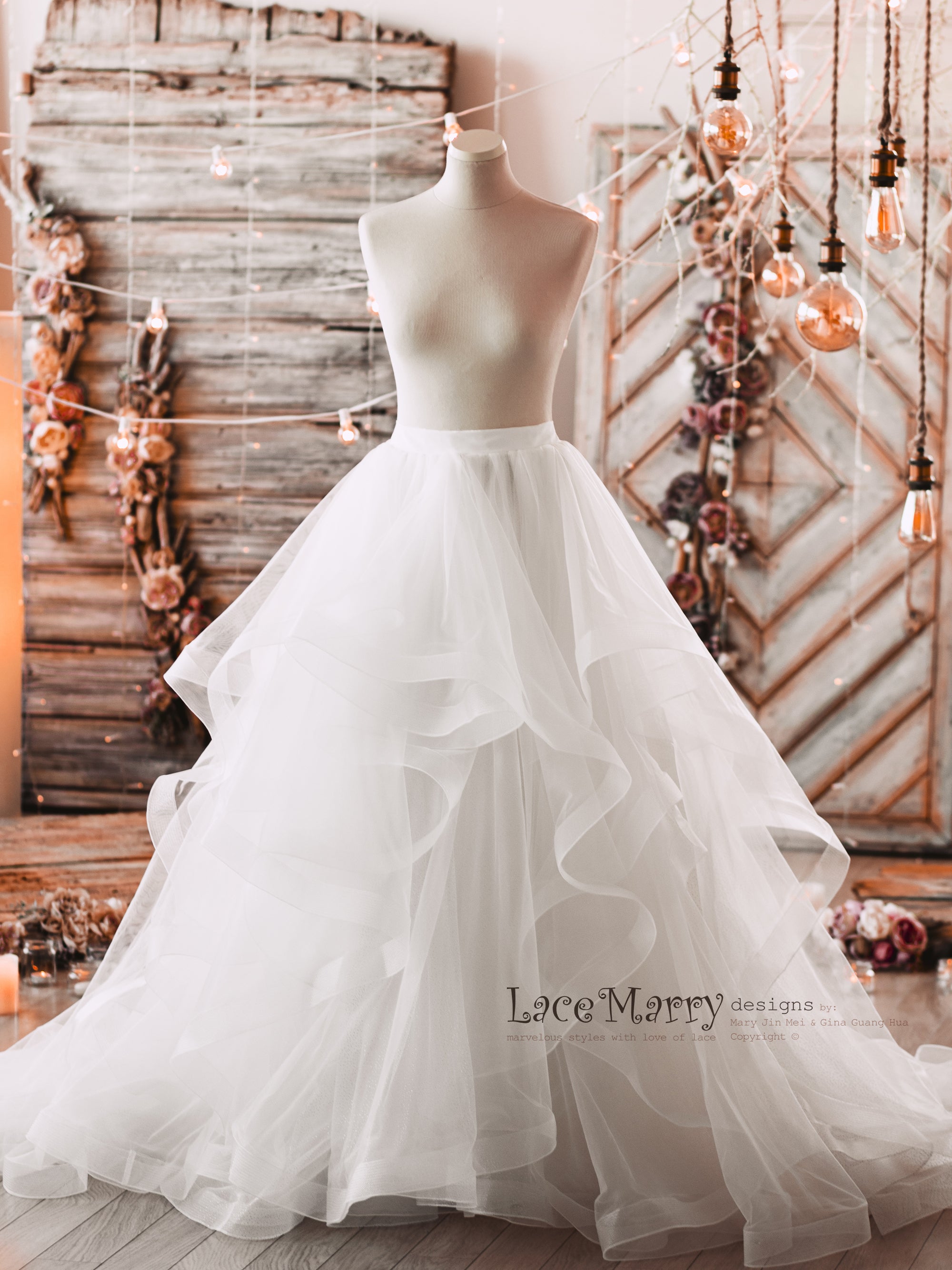 Flower Lace Short Wedding Dress with Organza Skirt – loveangeldress