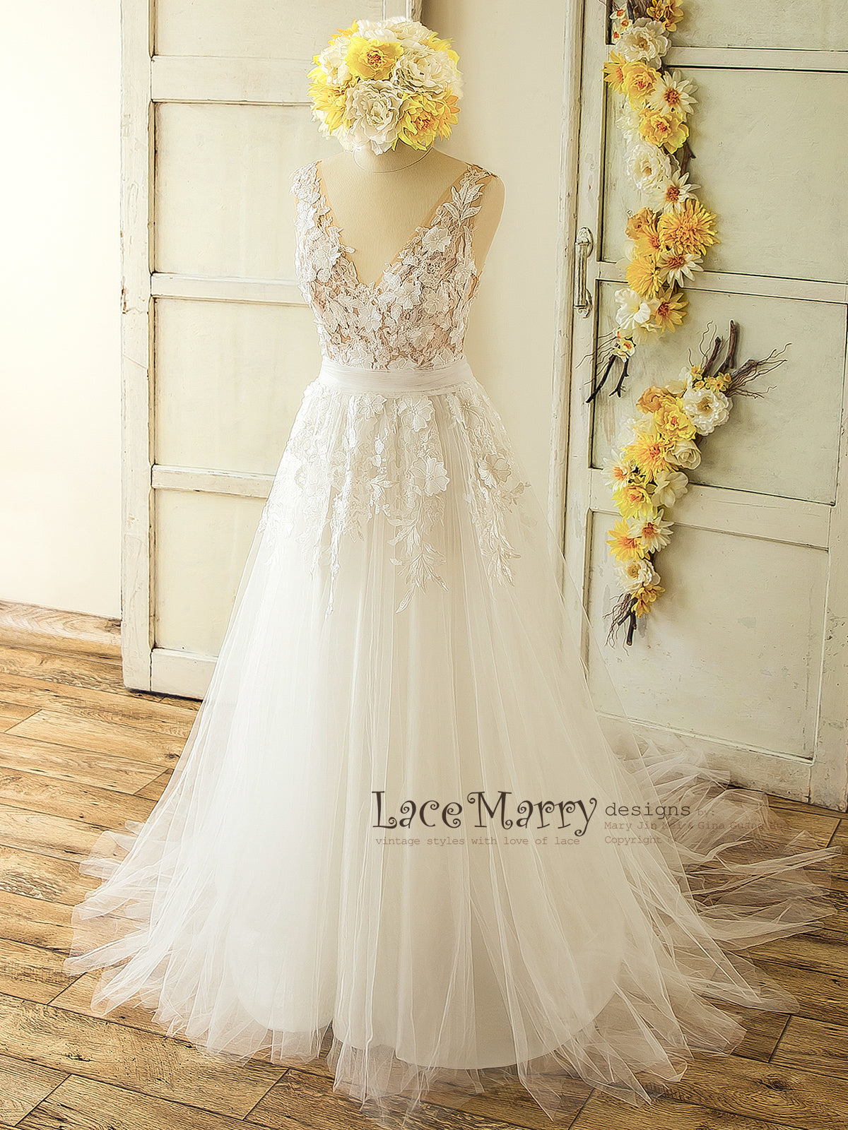 vintage lace boho wedding dress