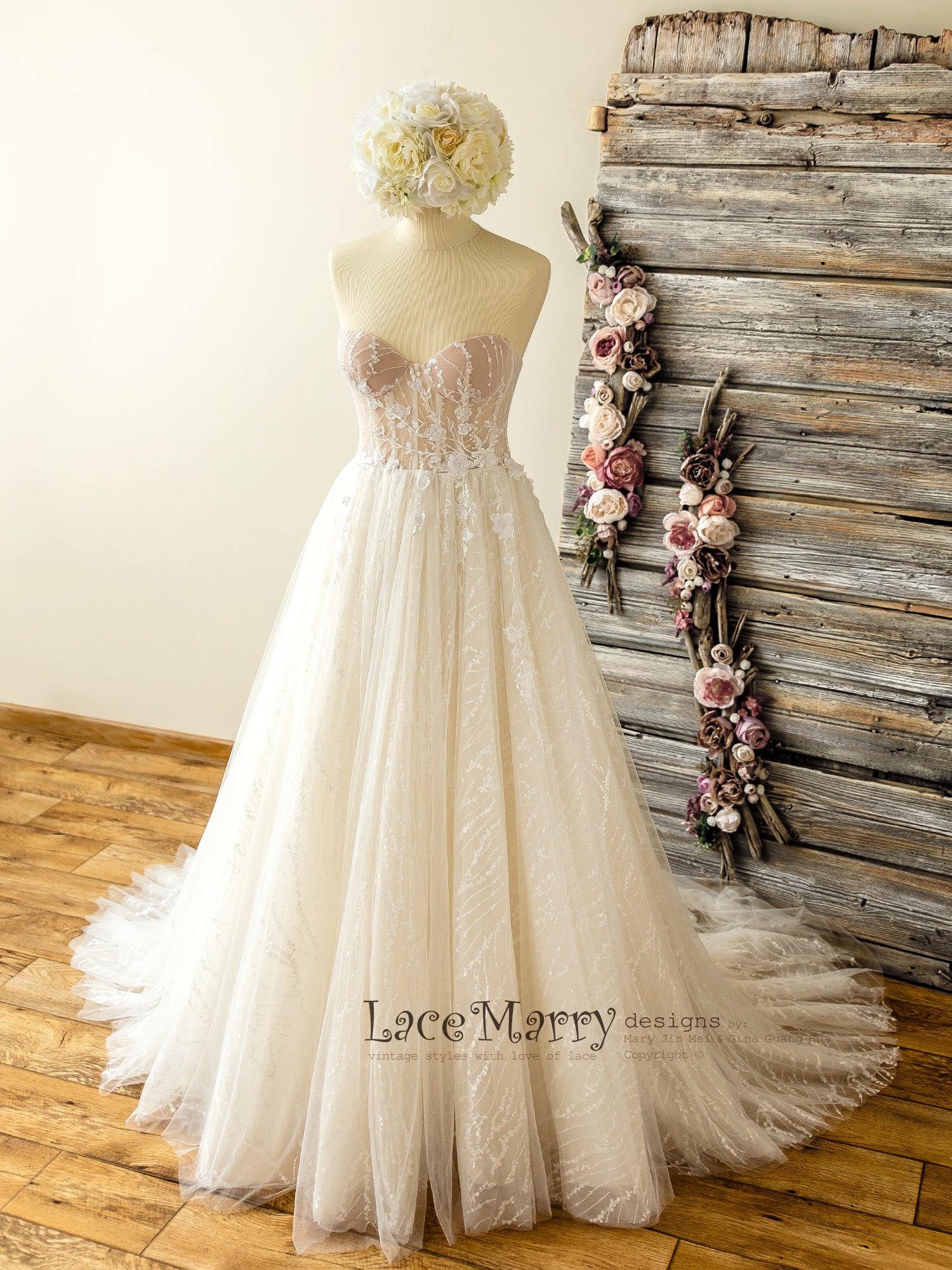 Sparkly Light Lilac Wedding Dress with Floral Appliques - LaceMarry