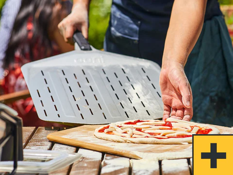 Pelle à pizza perforée Ooni