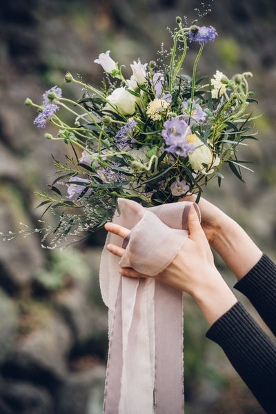 PHOTO / RYAN OHARA FLOWER / TAKIFLEURISTE SILK RIBBON&STYLING / Lademya Silks