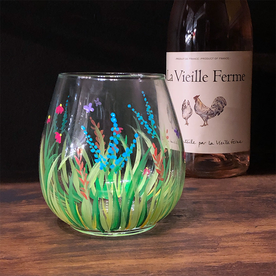 Fun And Creative Wine Glasses – The Levitating Wine - Wine Ponder