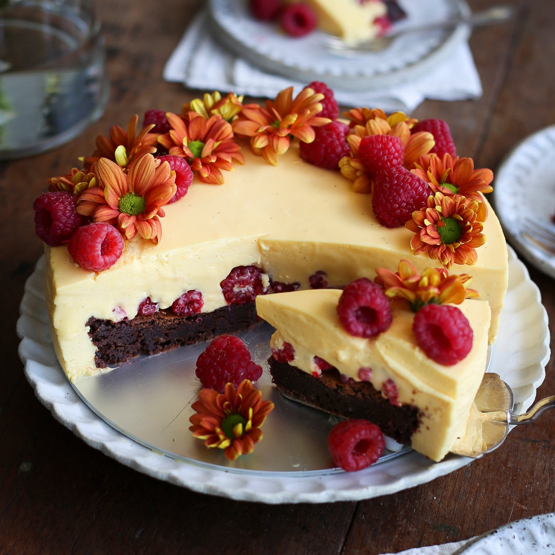 Bavarois raspberry, sponge cake with nuts,strawberry meringue, vanilla  balls with yogurt • By chef_yankavi Follow 📍 @chef_yankavi on…