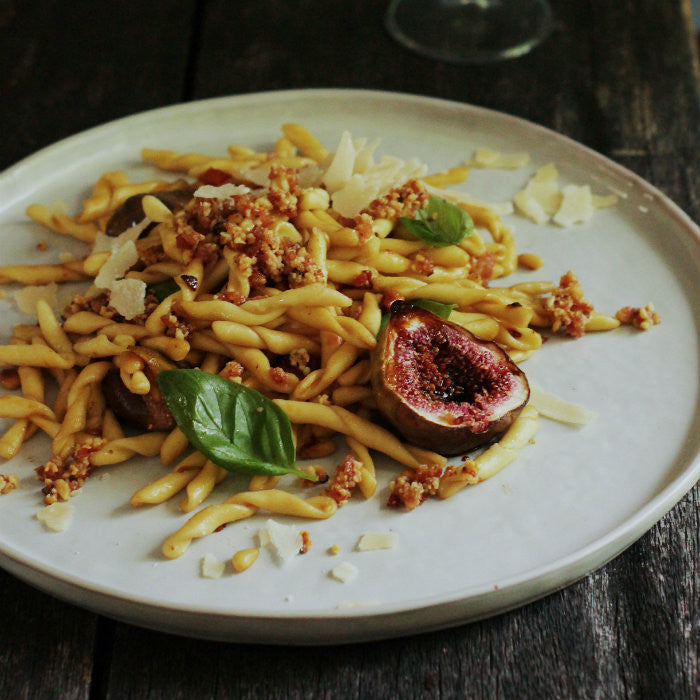 Light Summer Fig Pasta with Basil & Pancetta Pine Nut Crumb 2