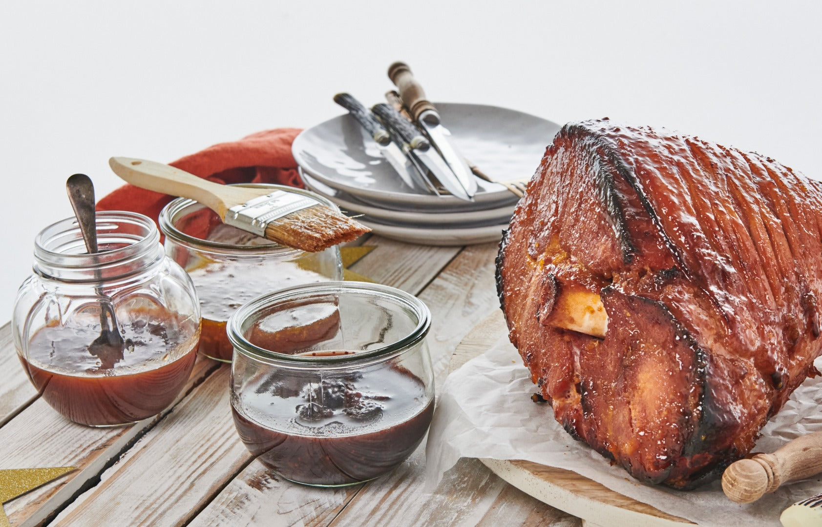 Christmas ham with 3 different glazes