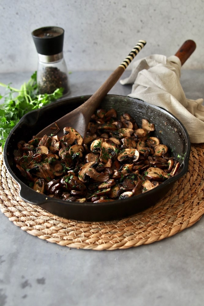 Classic Garlic Mushrooms