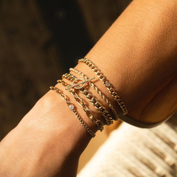 Shawnee Gold Toggle Bracelet - Leona