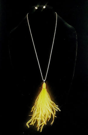 ostrich feather necklace