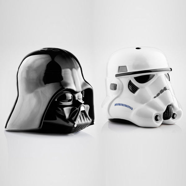 https://cdn.shopify.com/s/files/1/0207/4676/products/Star-Wars-Empire-Darth-Vader-and-Stormtrooper-Salt-and-Pepper-SW00696_grande.jpg?v=1457710080