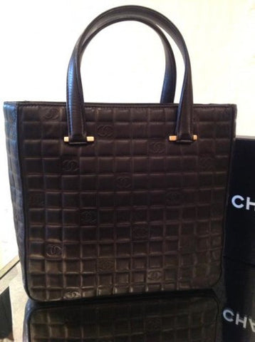 chanel quilted tote black leather