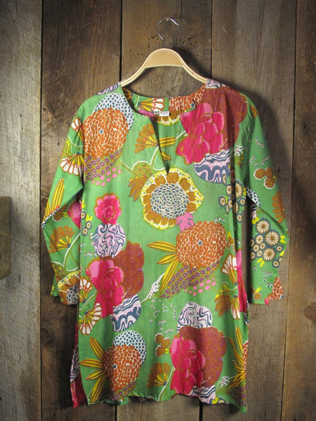 Cotton Tunic Top Mums on Green – Girl Intuitive