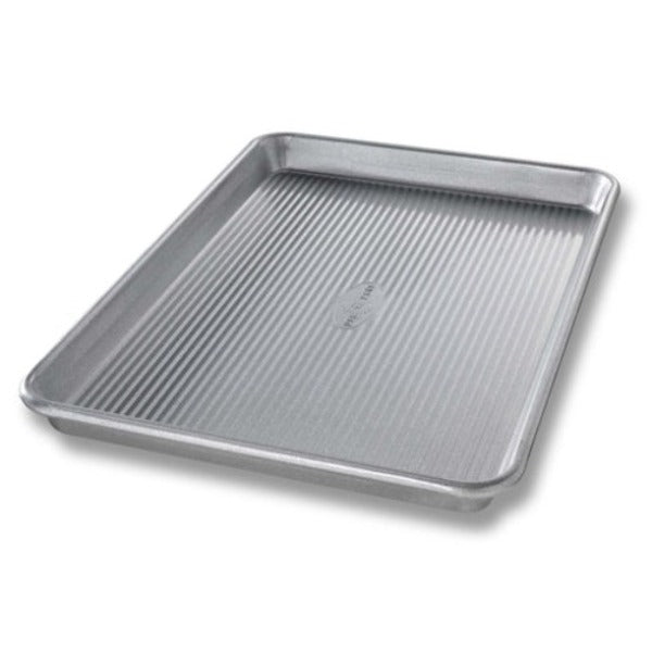 Square Cake Pan by USA Pan - 9x9