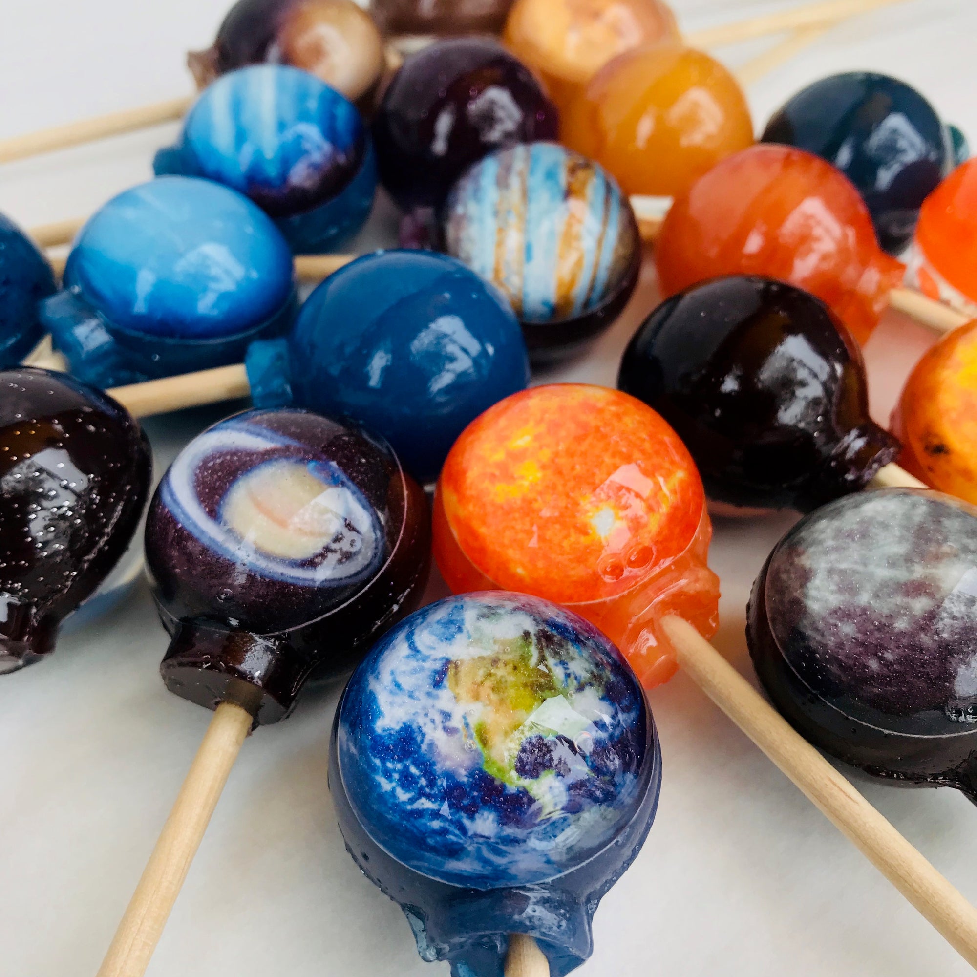 solar system lollipops