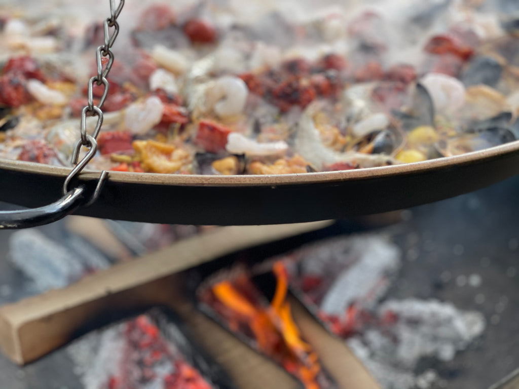 Private Paella Chef hire for your bbq garden party