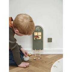 Imaginative Play with Dollhouse Items