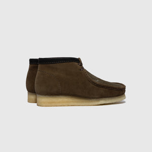 WALLABEE BOOT (OLIVE INTEREST)