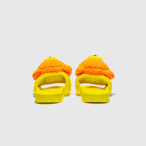 JEREMY SCOTT ADILETTE TEDDY