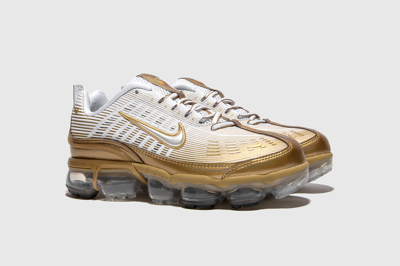 gold air vapormax