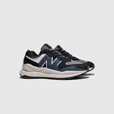 NEW BALANCE W5740LB